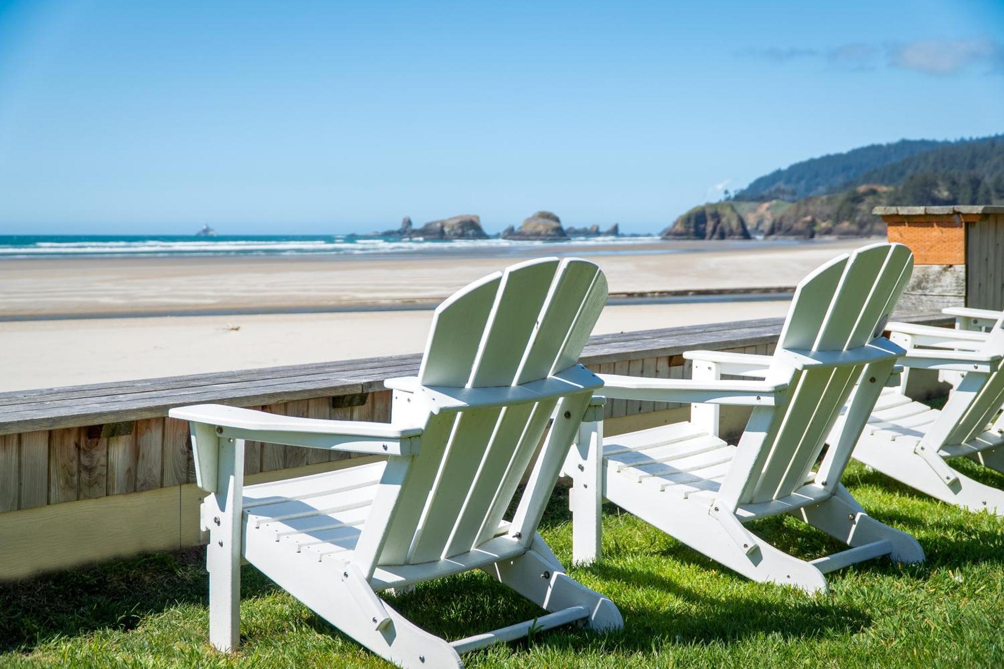 Schooner'S Cove Inn Cannon Beach Exterior photo